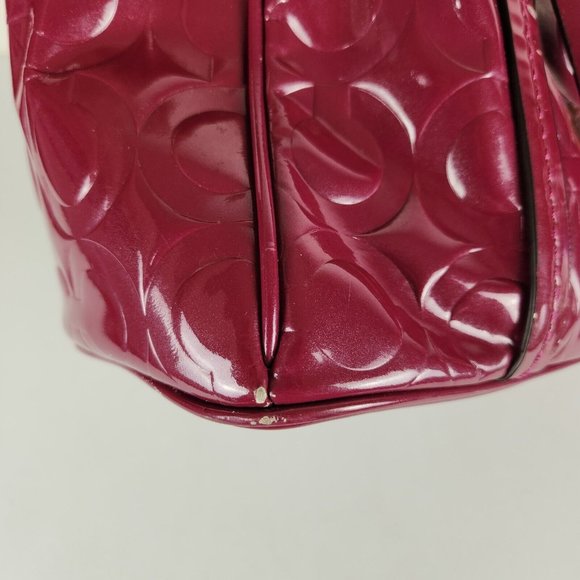 Coach Shoulder Bag Pink Patent Leather Peyton Op Art Embossed Jordan Carry All - Picture 9 of 16